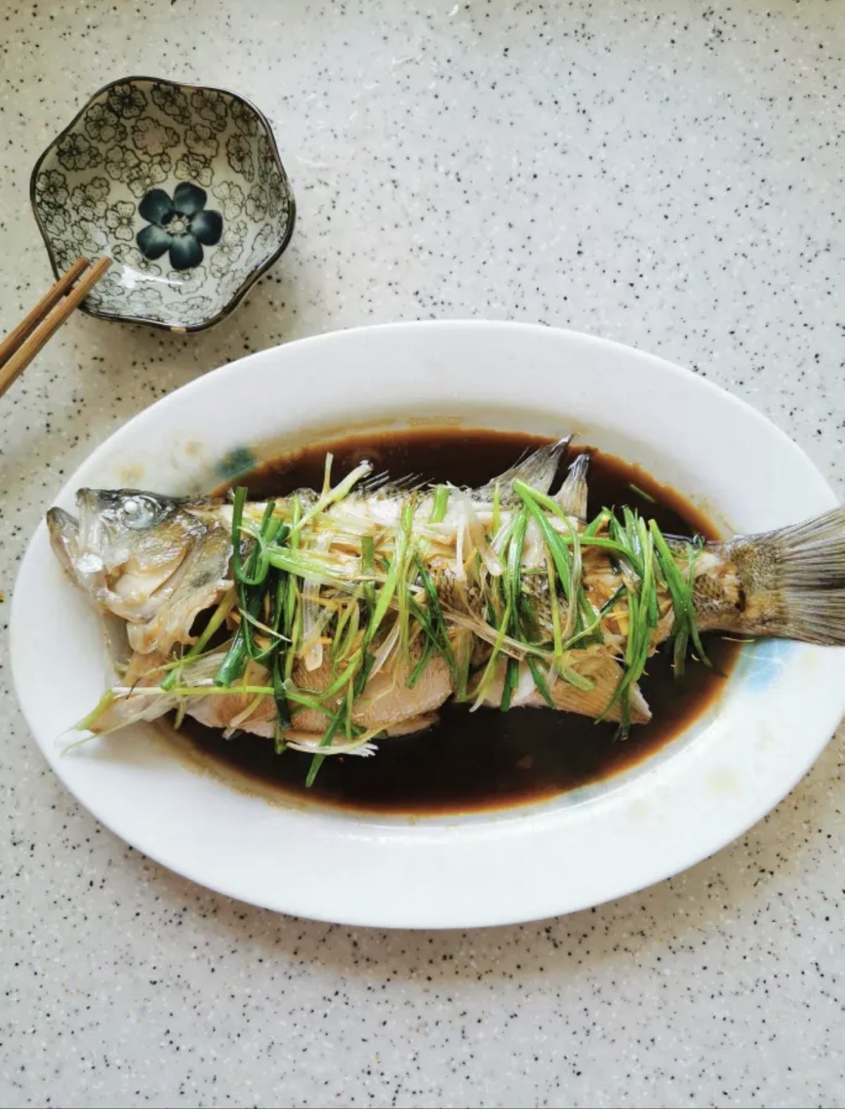 Steamed Sea Bream (Dorade）